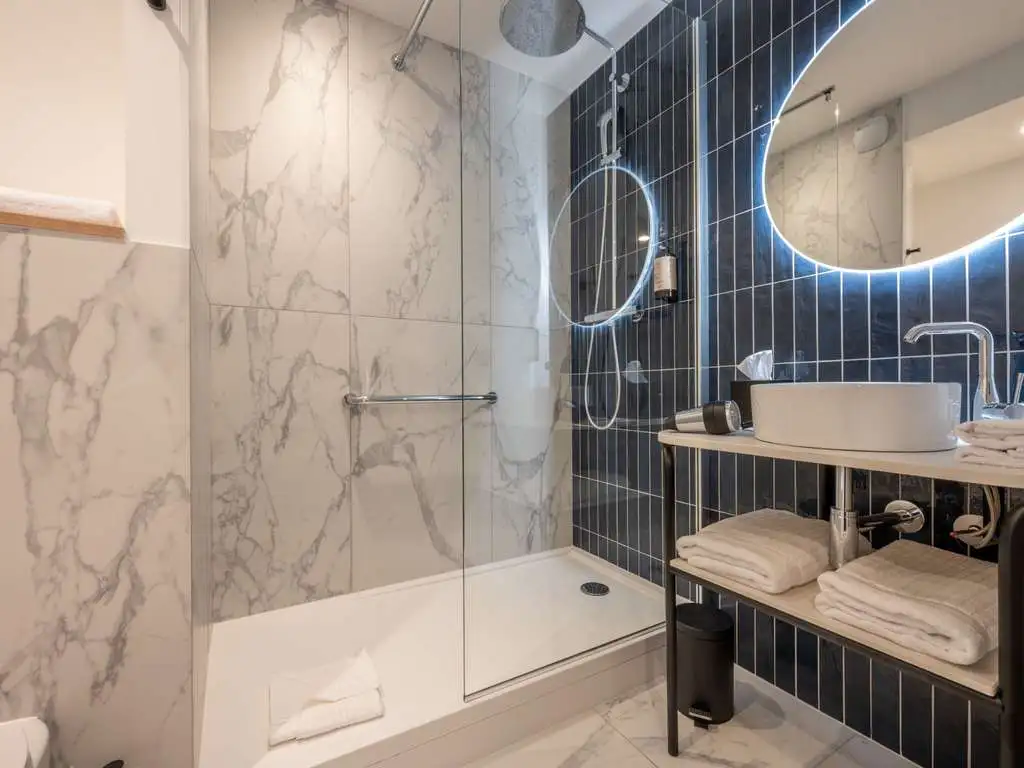 chambre-sdb Chambre standard salle de bain